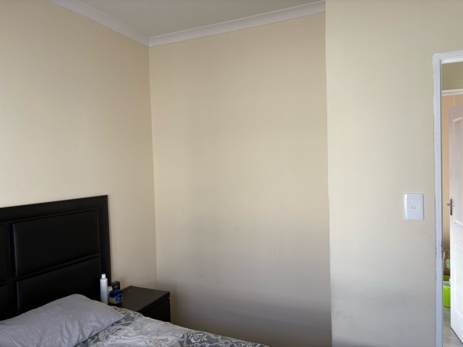 2 Bedroom Property for Sale in Cove Rock Eastern Cape